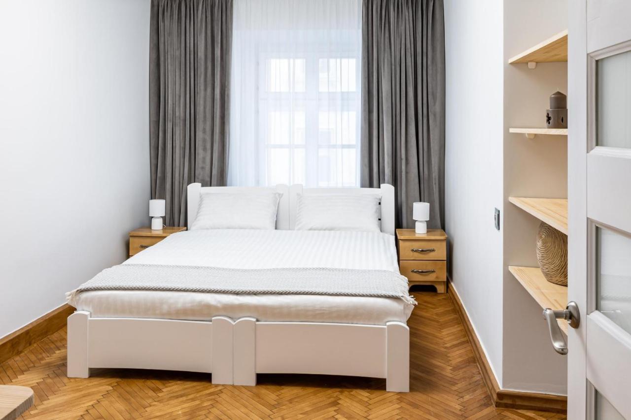 Romari Apartment Вірменська Lviv Bagian luar foto