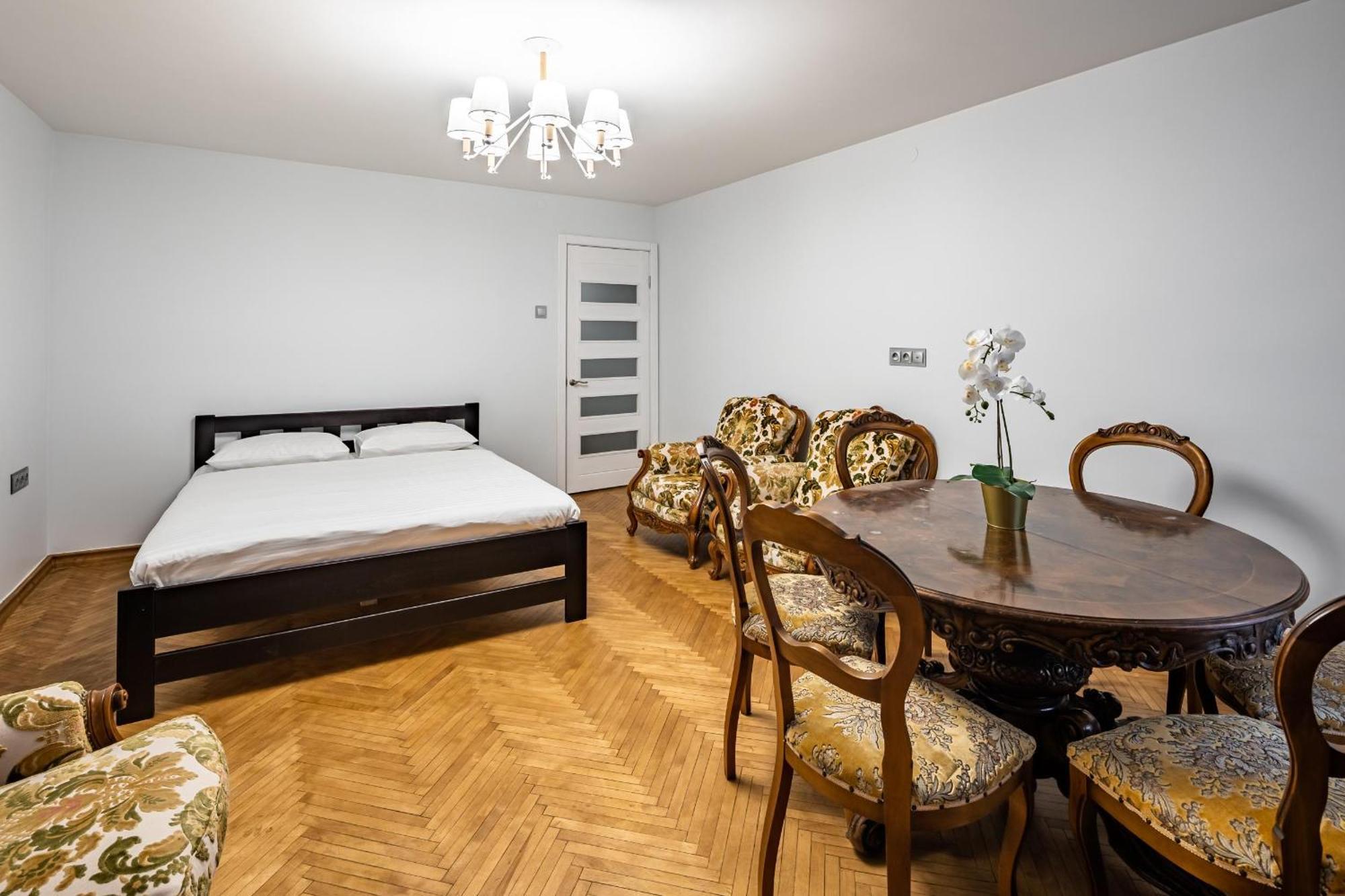 Romari Apartment Вірменська Lviv Bagian luar foto